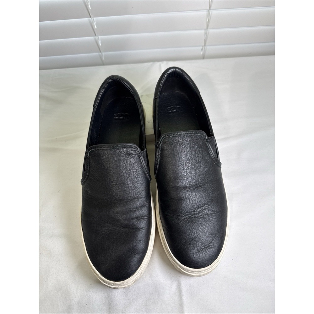 UGG Jass Black Leather Slip On Comfort Shoes Sneakers Loafers Wms Size 11 Men 9